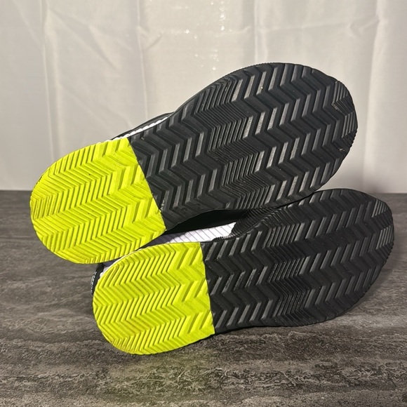 Sorel Women’s Black Out N About III Puffy Zip Boot Sneaker. Size 8 - Picture 7 of 10